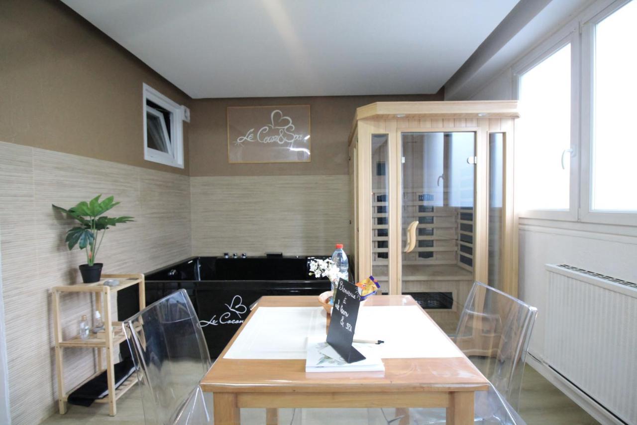 Derniere Reservations Avant Indisponibilite En Septembre Pour 12 Mois, Illimites Jacuzzi Spa Bain A Remous Interieur, Sauna Interieur, Parking Reserve, Vue Et Acces Parc, Prestations Uniques, 1Er Etage Corbeil-Essonnes Exteriör bild